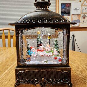 NWT Merry Makers LED Glitter Snowman Scene Lantern